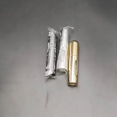 طقم 5 قوارير عطر صغيرة 5 مل للسفر – صورة 1